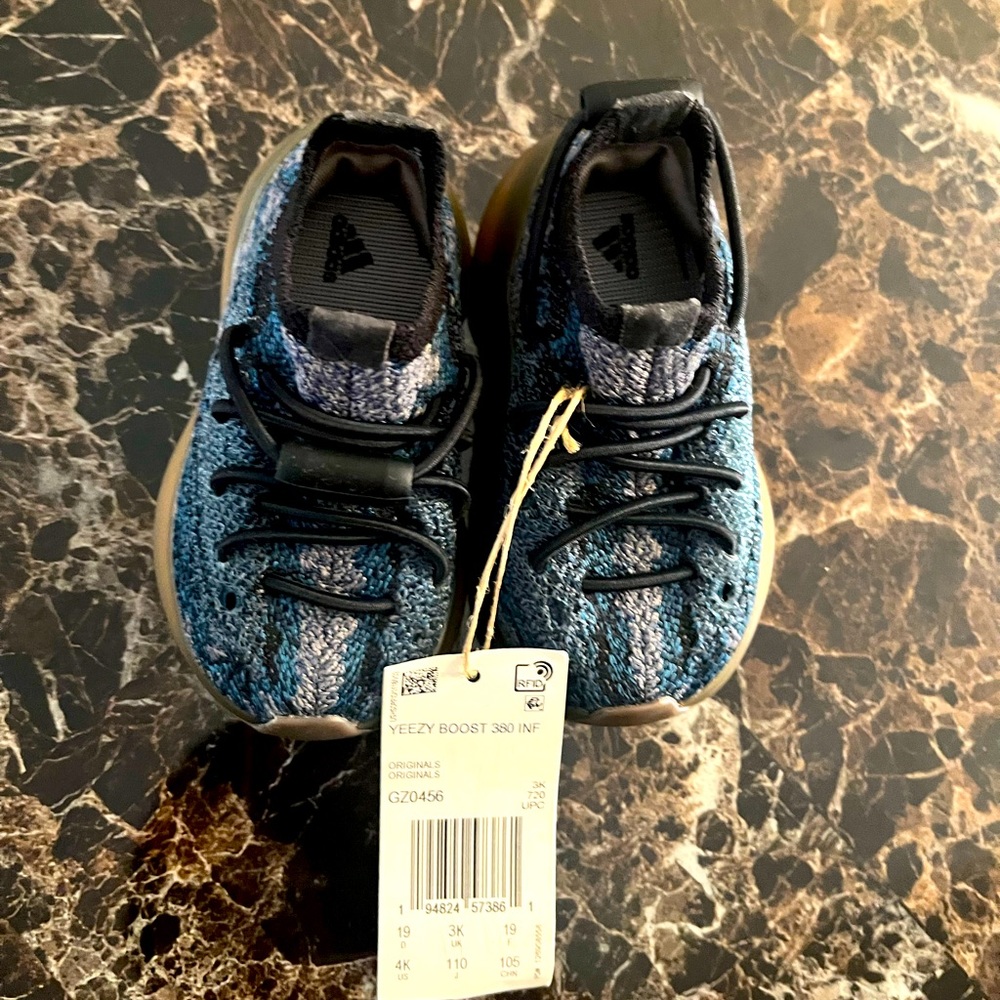Yezzy Boost 380